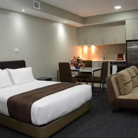 Ratsun Nadi Airport Apartment Hotel