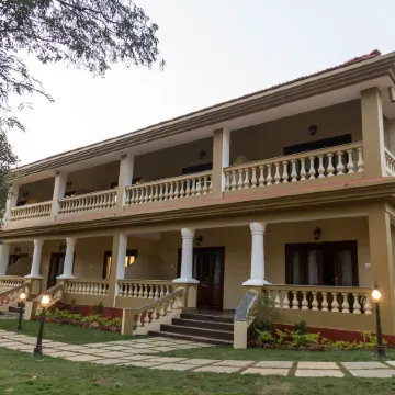 Cochichos Resort