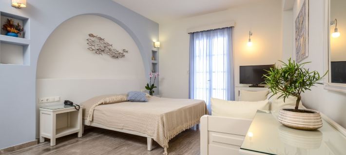 Blue Sky Summer Hotels in Naxos