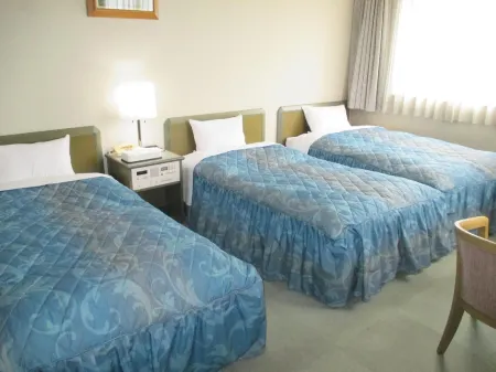 Pulses Inn Kyoto Отели рядом с достопримечательностью «Yokokuji Temple»