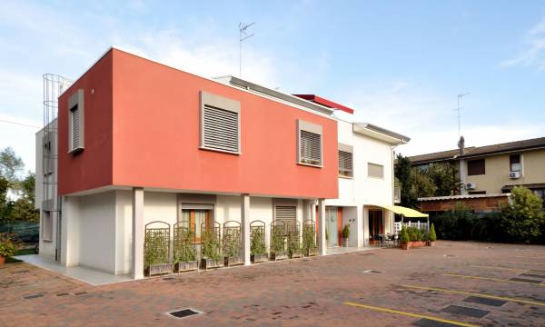 Hotel Mezzaluna