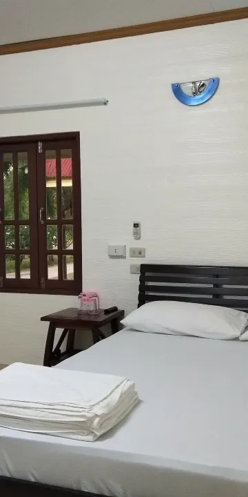 ห้องสแตนดาร์ด เตียงใหญ่ 1 เตียง
