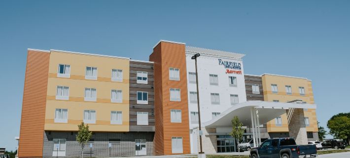 Fairfield Inn & Suites Lincoln Airport Hotels in Lincoln
