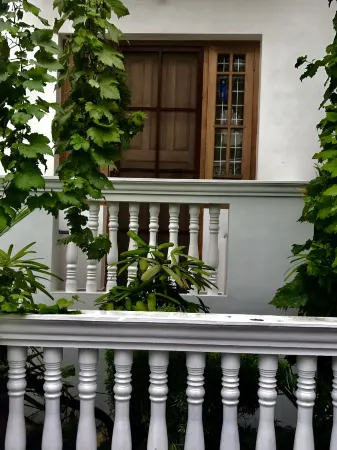 Bastian Homestay Отели рядом со станцией Metro  Aluva Railway Station