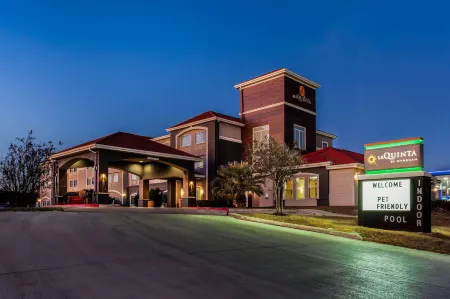 La Quinta Inn & Suites by Wyndham Kerrville