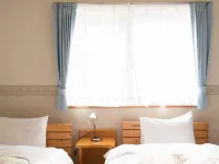 Guesthouse Hoshizora No Akari Hotels near Kappa Bridge