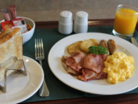 Cornwall Motor Lodge Hotels in Palmerston North