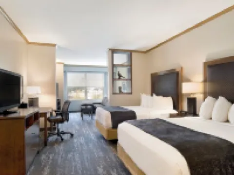 ClubHouse Hotel and Suites Hotels in Pierre