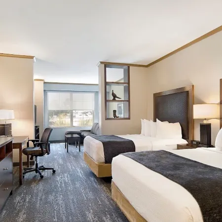 ClubHouse Hotel and Suites