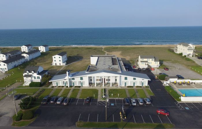 Days Inn by Wyndham Kill Devil Hills Oceanfront - Wilbur