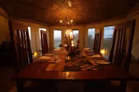 Mbalageti Serengeti - breakfast
