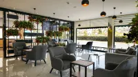 Avwan Hotel Çiğli Hotel a Sasalli Merkez Mahallesi