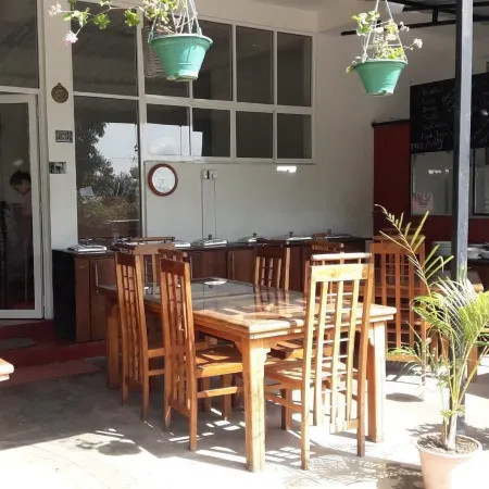 Ella Nature Life Guest and Restaurant