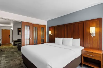 Comfort Suites Denver Tech Center فنادق في سنتنيال