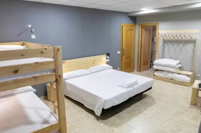 Alda Estella Hostel Hotels near Albergue Capuchinos