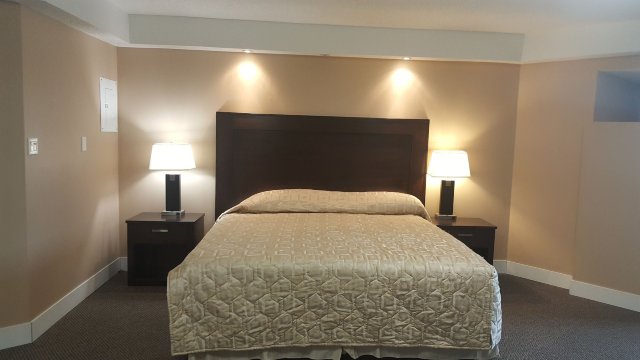Sunrise Motel Hotels in Regina