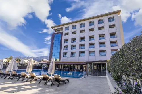 Grand Pasha Hotel & Spa Kyrenia - Quầy bar