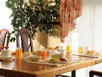 Hôtel au Petit Berger - breakfast