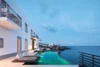 WHITE Exclusive Suites & Villas - 5-Star