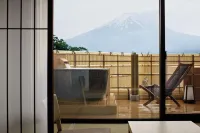 Fuji Kawaguchiko Onsen Hotel Konansou - Romantic