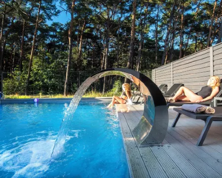 Rezydencja Morski Tygiel โรงแรมในLeba