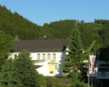 Altes Doktorhaus - Hotel Garni