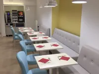 Hotel Roma Các khách sạn gần Cảng Trieste