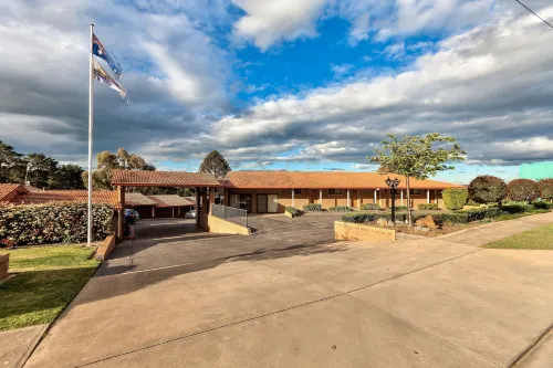 Hume Country Motor Inn Hotels in Lavington