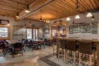 Bavarian Lodge - breakfast