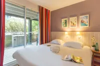 Village Pierre & Vacances Moliets Hotels in Moliets-et-Maa