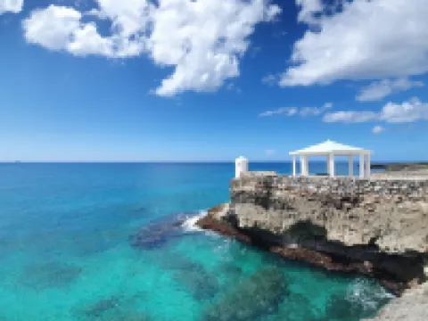 特里頓精品酒店和餐廳 瓜亞卡內斯酒店