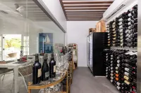 Royal West Indies - bar