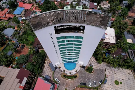 Tiara by Mps Отели рядом со станцией Railway Station Bus Stop