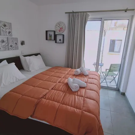 100 AN - Napa Living 23 Отели рядом с достопримечательностью «Морские пещеры-гроты Айя-Напы»