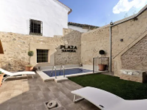 桑德拉廣場酒店 特魯希略酒店