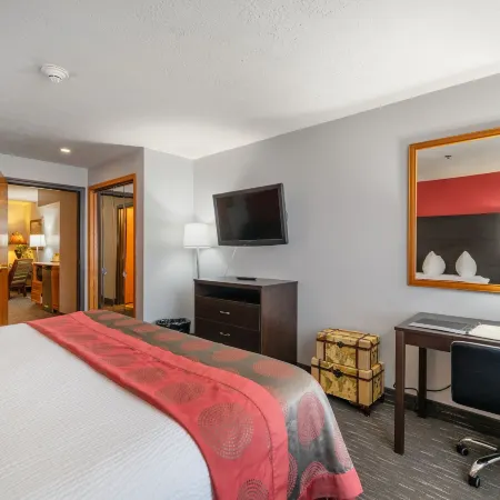Ramada by Wyndham Sioux Falls Airport-Waterpark & Event Ctr