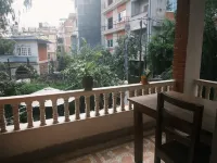 Cocina Mitho Chha Bnb - Bed and Breakfasts