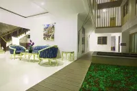 Rumah Aca Hotels in Lebak Siliwangi
