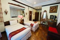 Baan Rim Kwai Paerimnam Resort Hotels in Amphoe Sai Yok