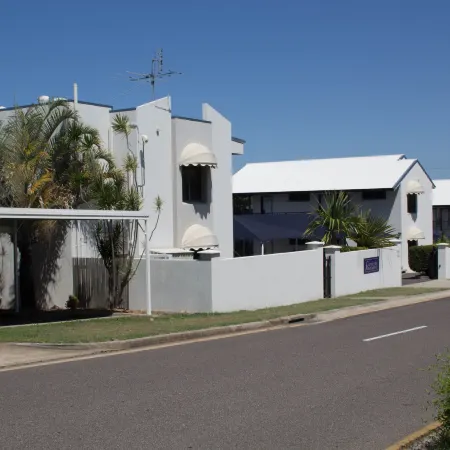Gladstone Capricorn Apartments