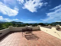 Tropical Gardens Hotels in Coco