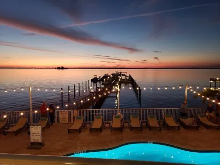 Beso Del Sol Resort Отели в г. Данедин