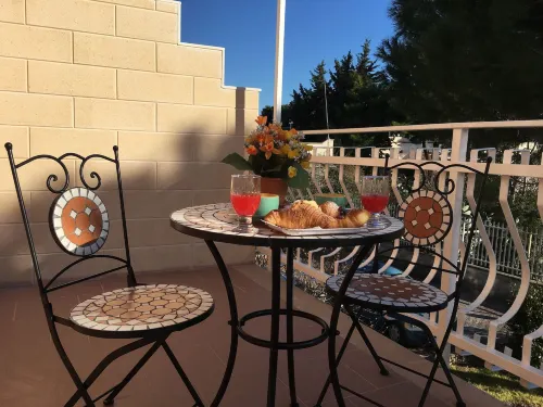 Hibiscus - Hotel/Alloggi familiari