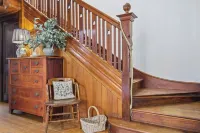 Cygnet Old Bank B & B Cafe & Gift Store Hotel a Dover