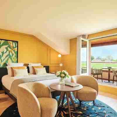 Château Hôtel Grand Barrail Rooms