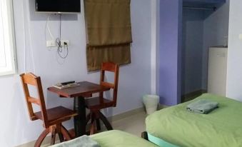 PT House Resort