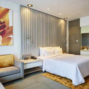 Avasa Hotel Отели рядом с достопримечательностью «Торговый центр Inorbit»