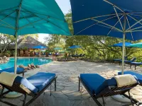 Maramba River Lodge - ที่มีสระว่ายน้ำ