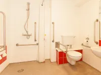 Travelodge Cardiff Atlantic Wharf Hotel Hotels in Penarth