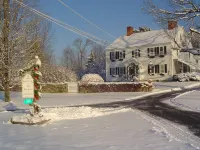 Stephen Clay Homestead Bed and Breakfast Hotels in Candia